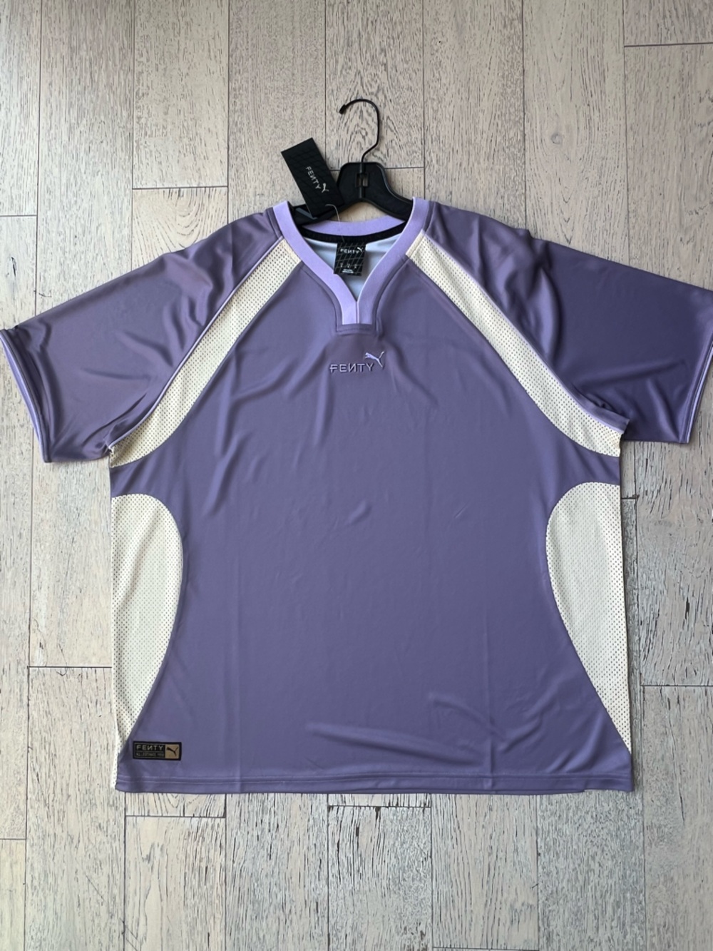 NWT UNISEX FENTY X PUMA Unisex Short Sleeve Jersey - Picture 4 of 5